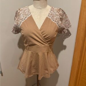 Boston Proper Tan lace beautiful top - like new